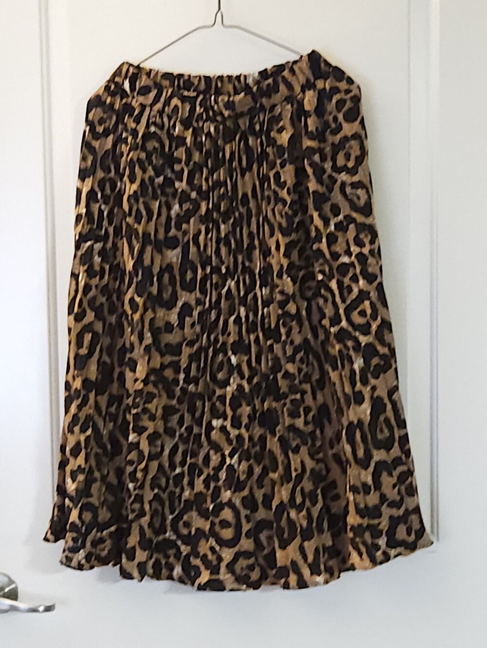 Vintage Leopard Print Pleated Midi Skirt | Size Medium | Statement Animal Print